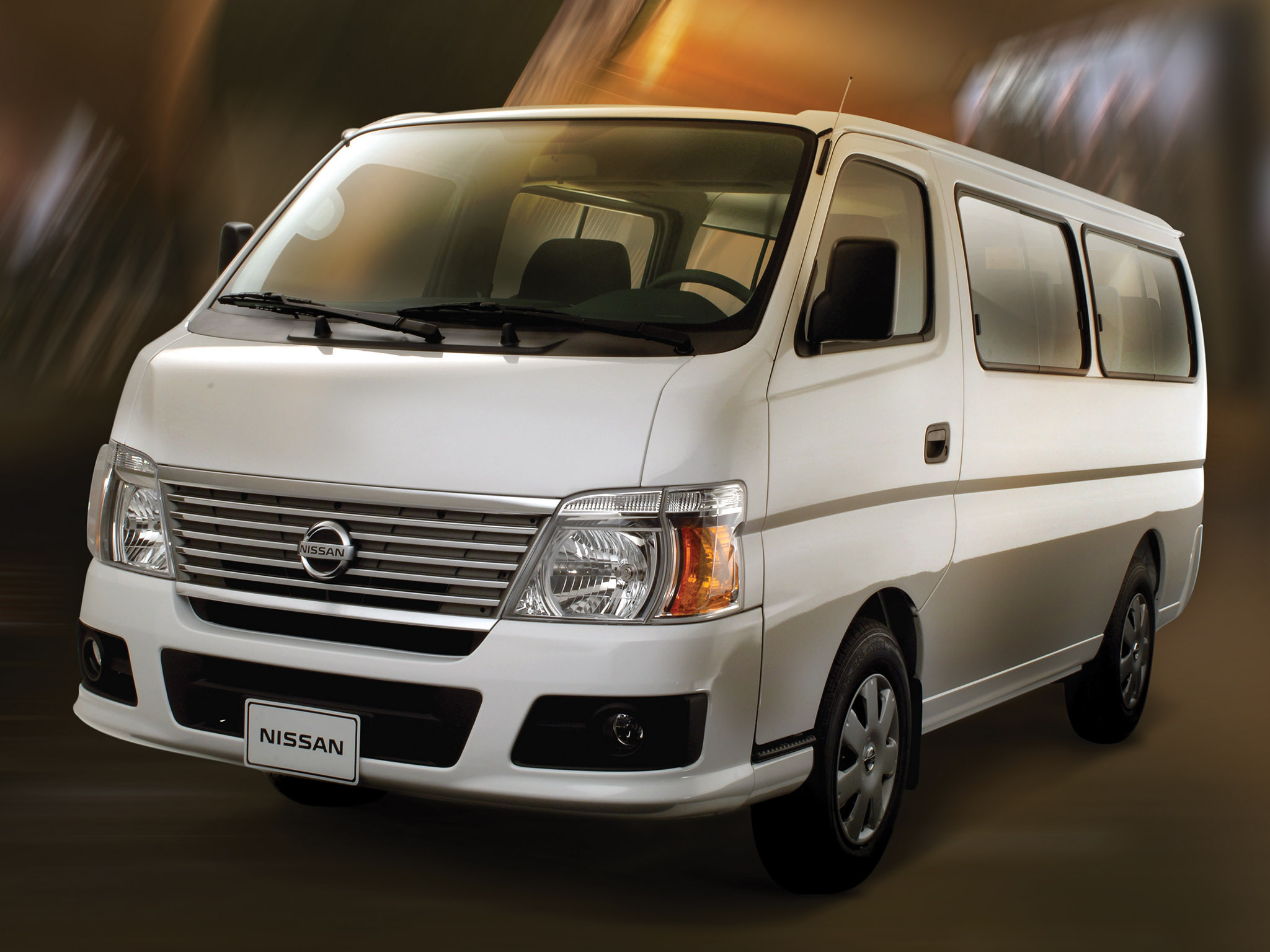 Nissan urvan premium